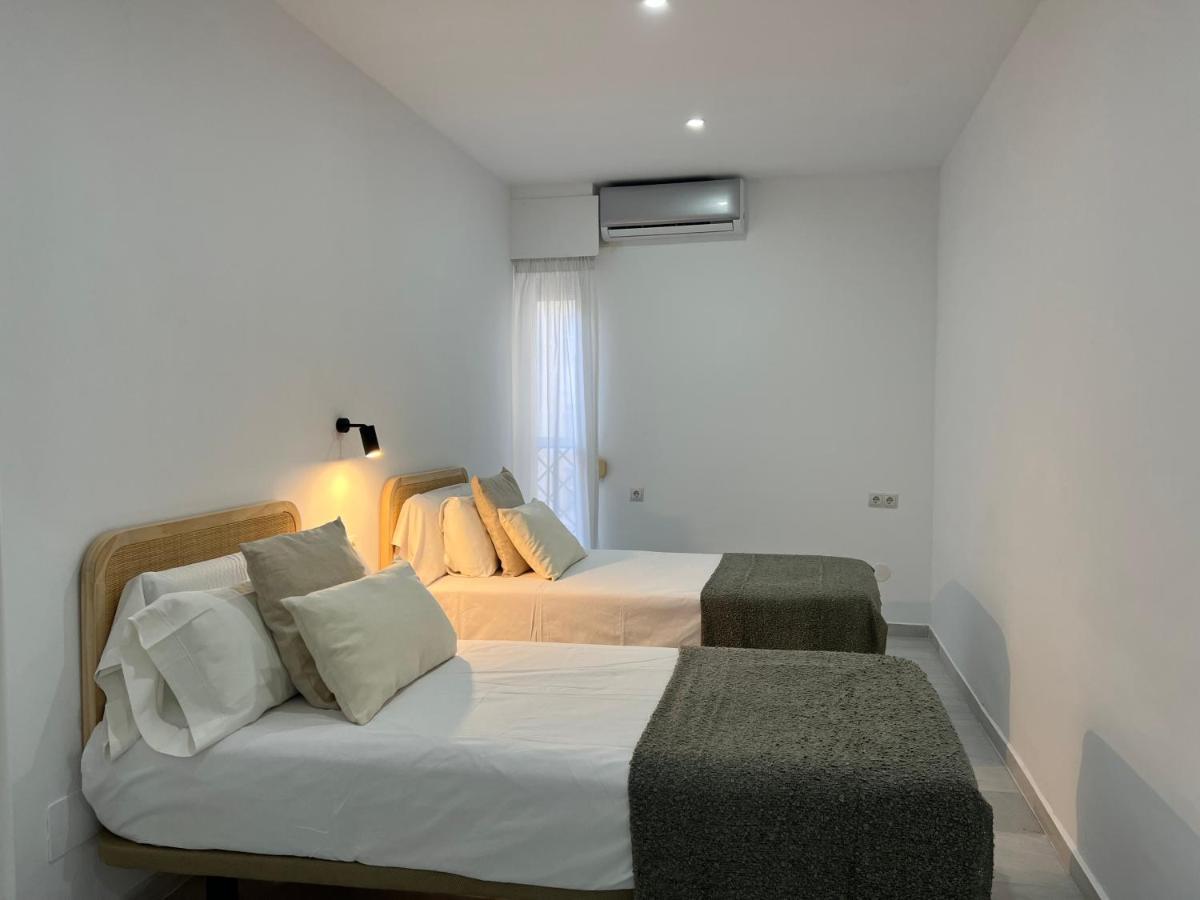 Victoria II & Old Town By Ele Apartments Malaga Bagian luar foto